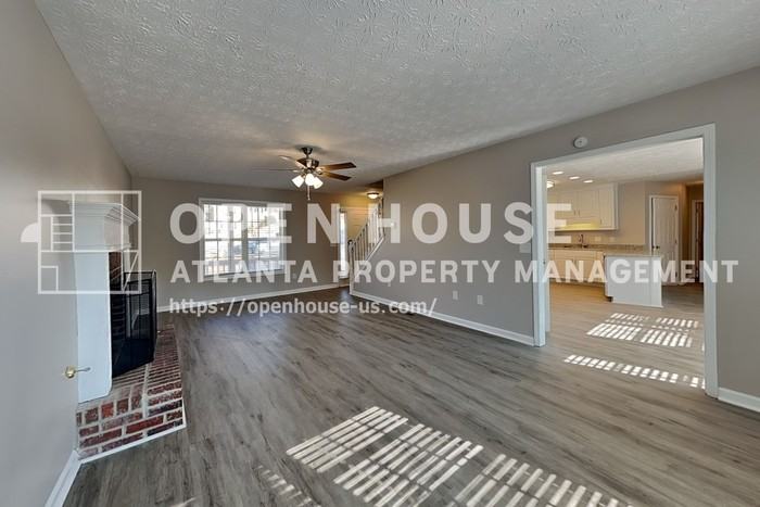 3421 Lynley Mill Ln - Photo 4 of 27