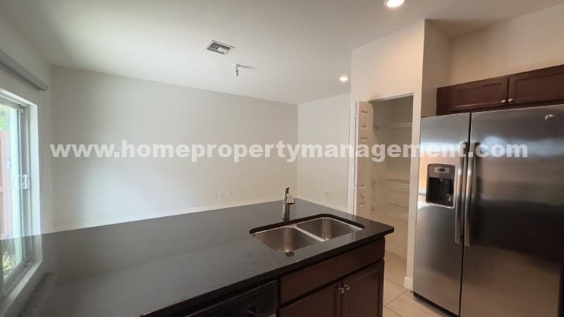 5283 Ellery Ter - Photo 6 of 25