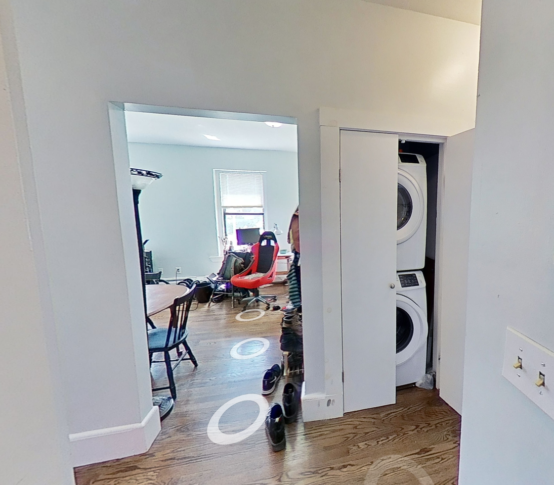 83 Highland St #2 - Photo 4 of 12