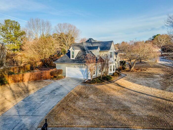 3890 Cherry Ridge Walk - Photo 2 of 33