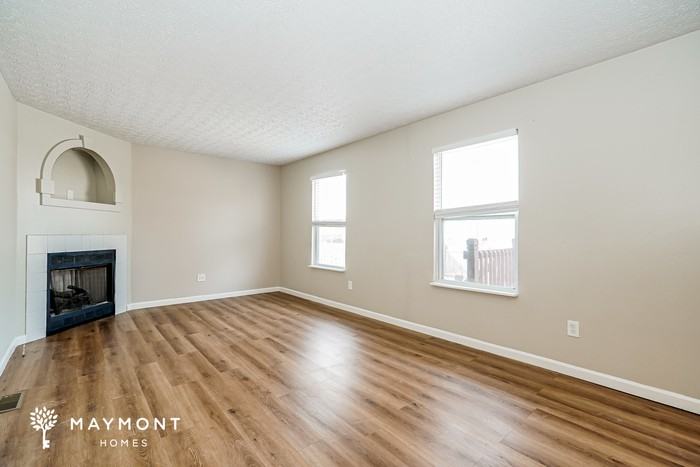 1281 Harpers Grove Ct - Photo 7 of 17