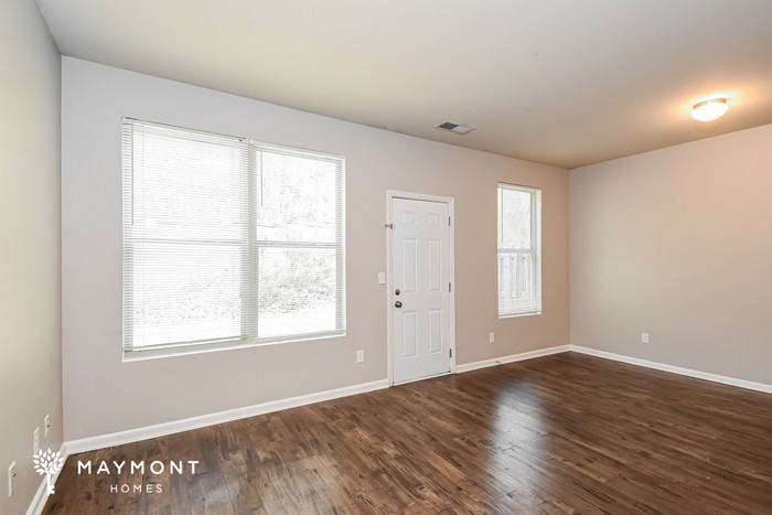 3263 Pennington Dr - Photo 6 of 16