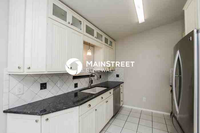 1994 Trevino Cir - Photo 7 of 16