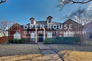 featured image of 11781 Cotswold Dr