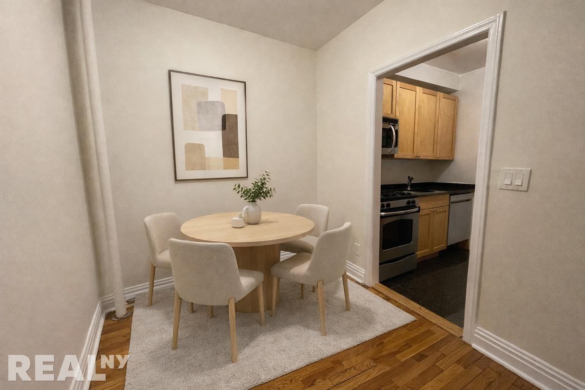 17 E 67th St #5A - Photo 2 of 10