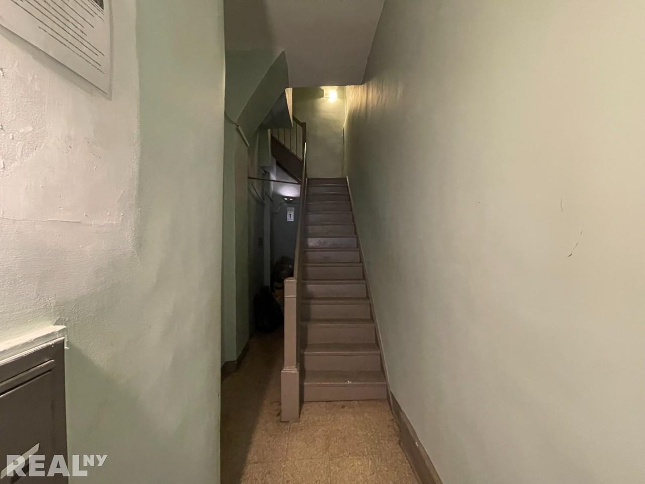 1273 3rd Ave #24 - Photo 5 of 5