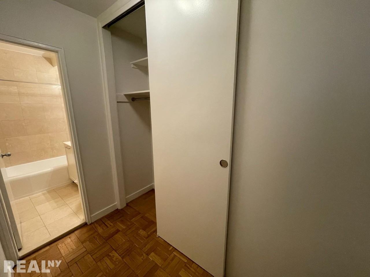 435 E 79th St #10M - Photo 3 of 12
