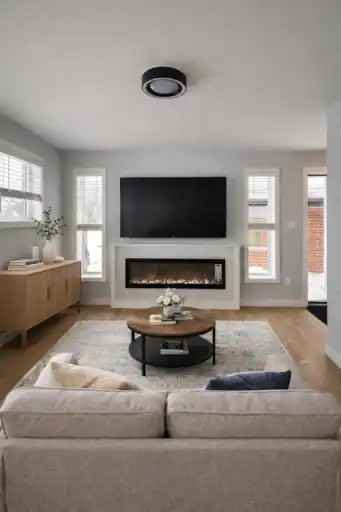 1382 Leighton Rd #3 - Photo 3 of 18