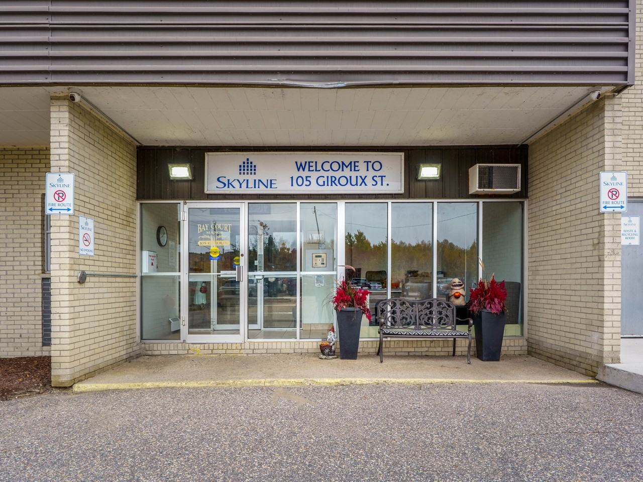 Bay Court Apartments - Photo 5 of 25