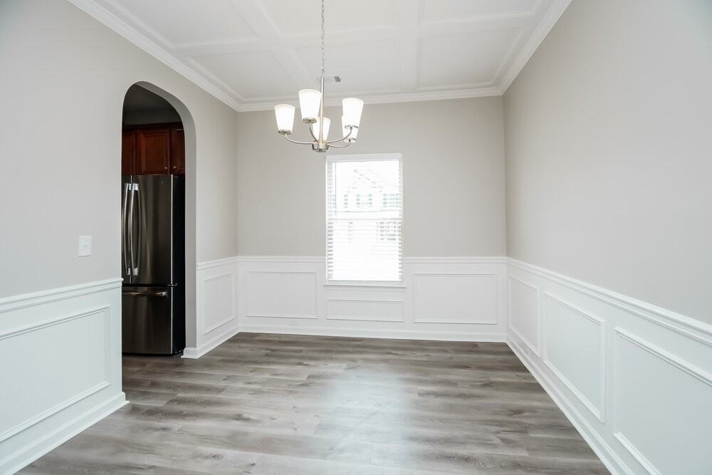 564 Hideaway Dr - Photo 6 of 17