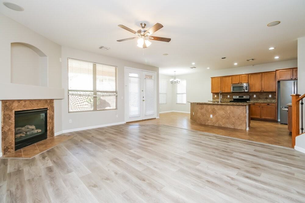 5480 S Scott Pl - Photo 6 of 17