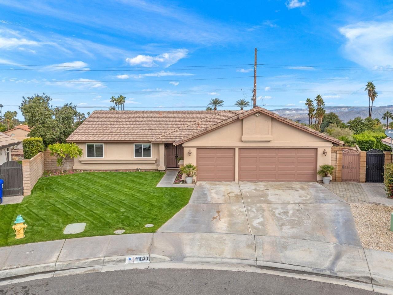 44030 Mariposa Ct - Photo 3 of 30