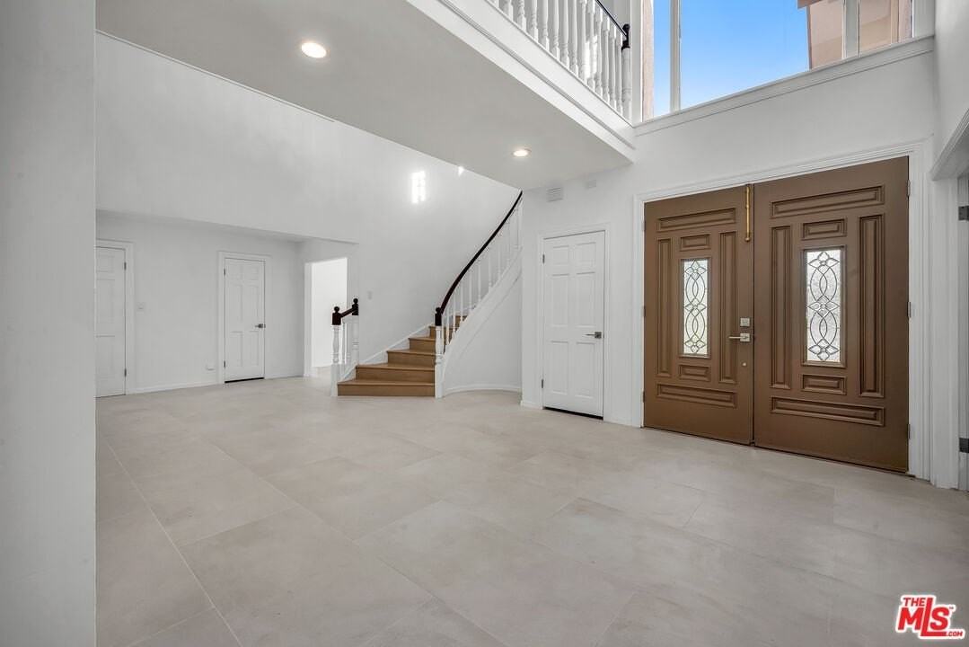 17606 Camino De Yatasto - Photo 4 of 38