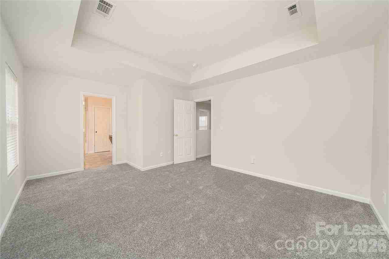 2116 Sebastiani Dr - Photo 4 of 9