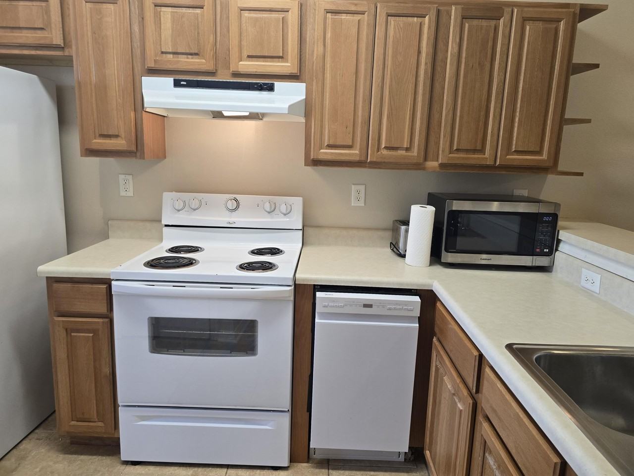 204 Ann Cir Unit B #B - Photo 3 of 22