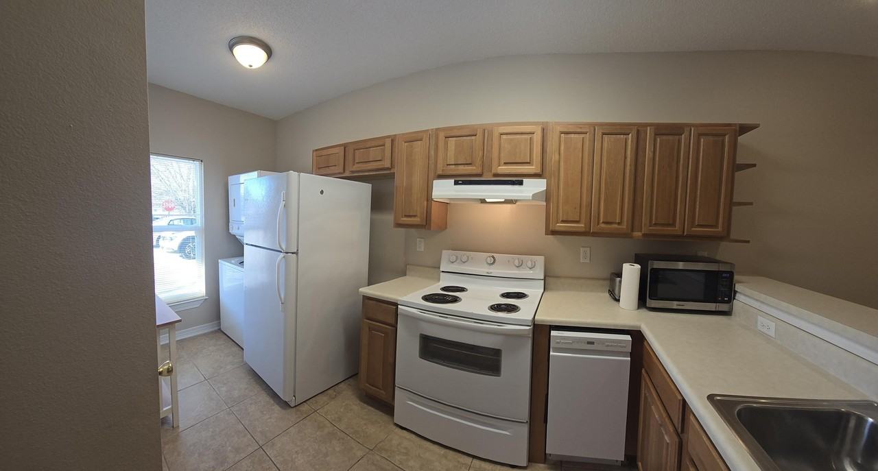 204 Ann Cir Unit B #B - Photo 4 of 22