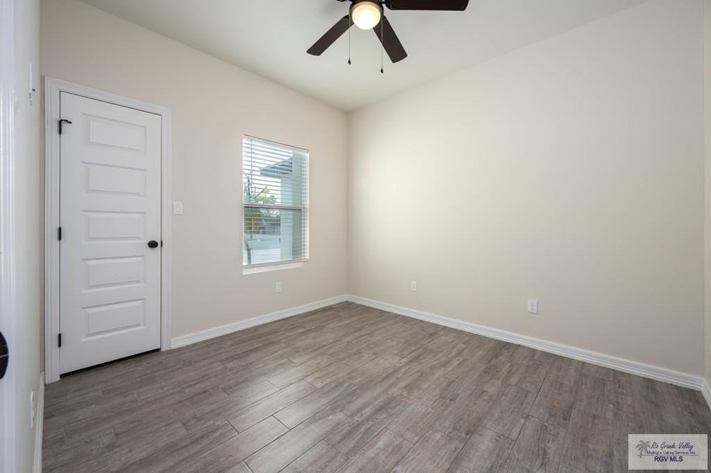 460 Marcelo St - Photo 6 of 20