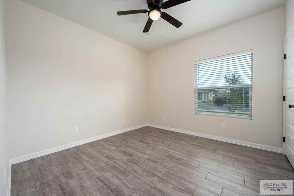 460 Marcelo St - Photo 7 of 20