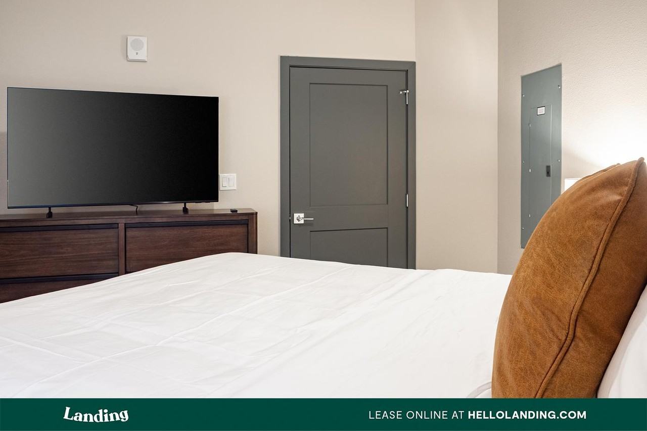 415 E.2nd St. - Photo 3 of 50