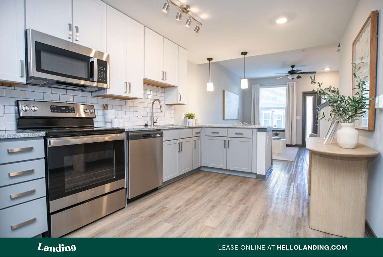 8511 Myslak Way - Photo 3 of 50