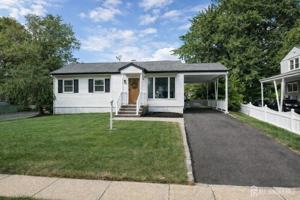 featured image of 339 Middle Rd