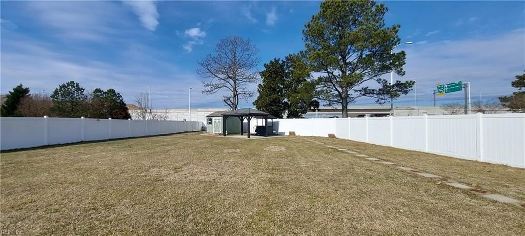 1364 Monarch Reach - Photo 2 of 40