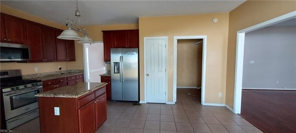 1364 Monarch Reach - Photo 5 of 40