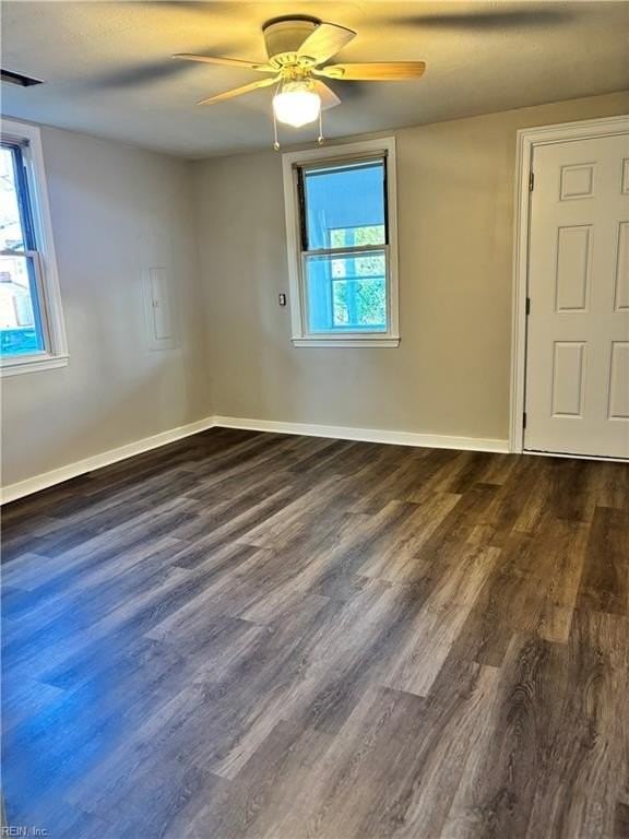 1011 Hillside Ave - Photo 4 of 15