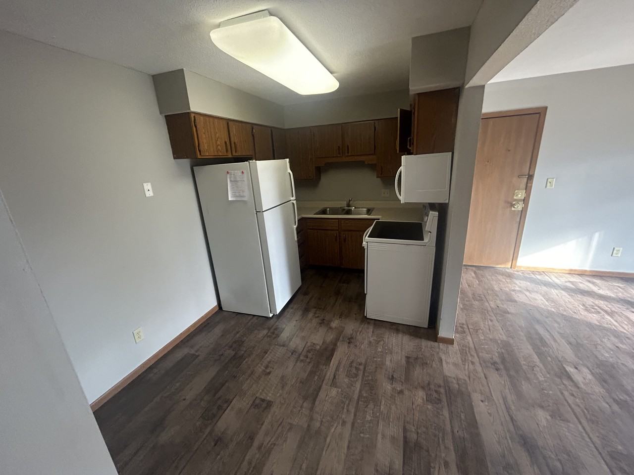 1705 Avenue C #8 - Photo 7 of 10