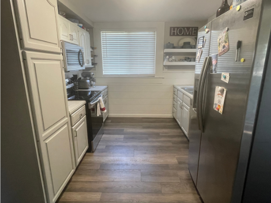 1907 Gilmore St - Photo 5 of 11