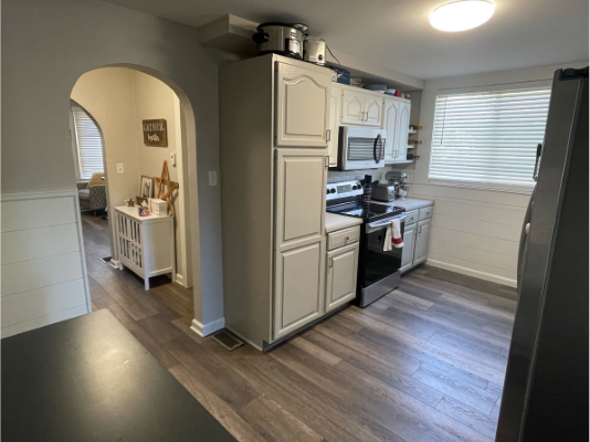 1907 Gilmore St - Photo 6 of 11