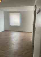 featured image of 105 E Poplar St #4