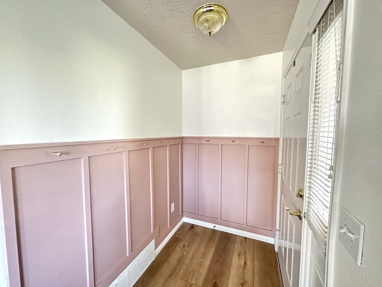 7173 S Kristilyn Ln - Photo 4 of 21