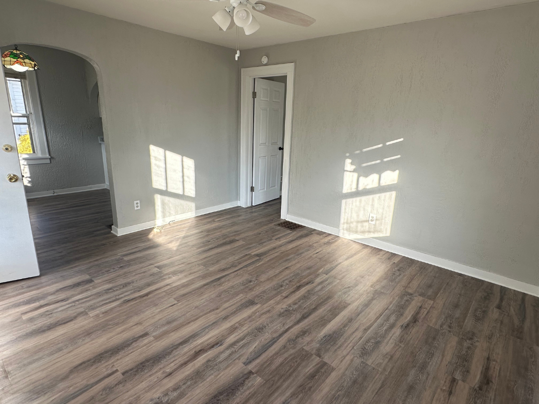 1903 Chestnut St #1 - Photo 3 of 15