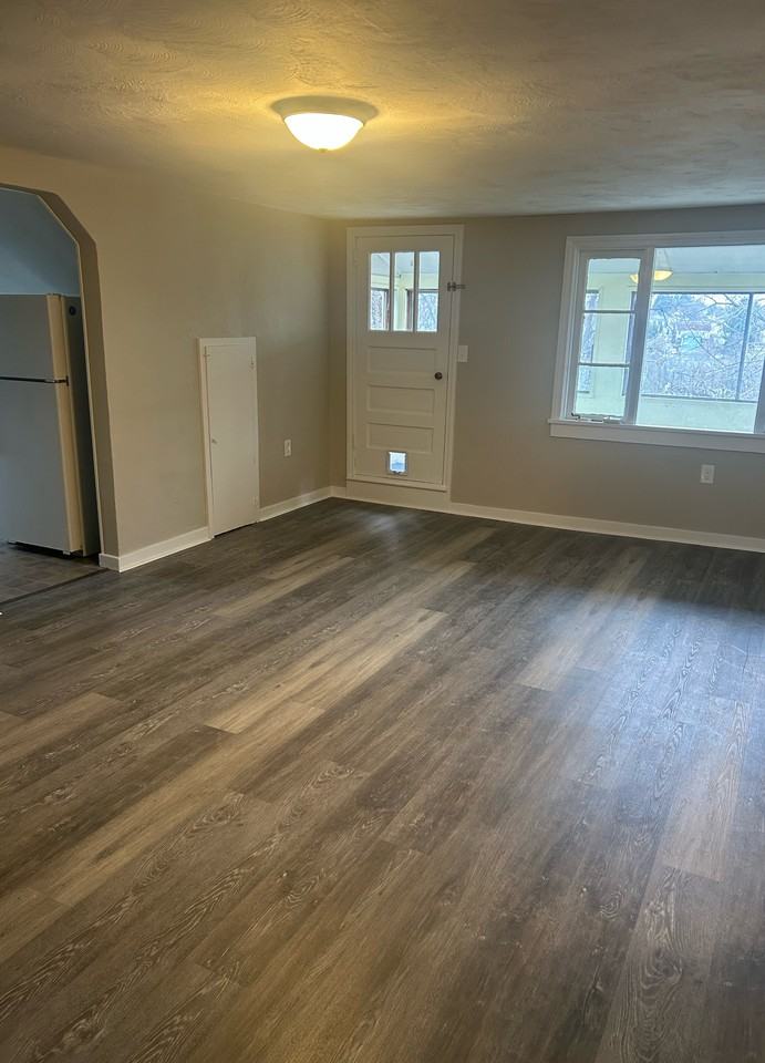 335 S Lincoln Ave #2ndFL - Photo 2 of 10