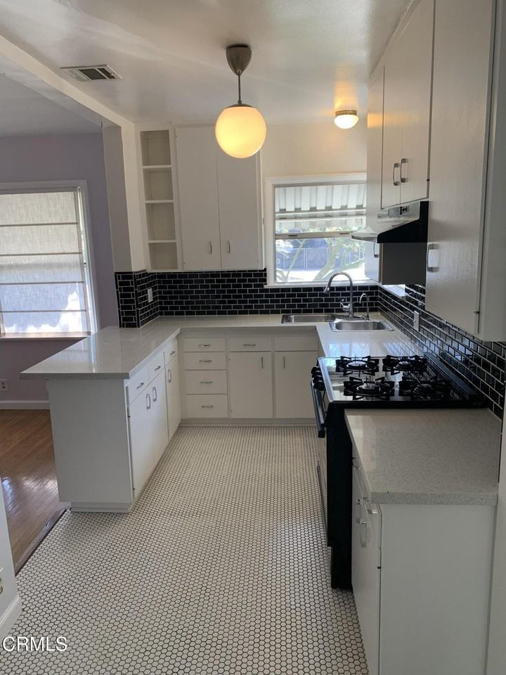 1115 Neola St - Photo 2 of 13