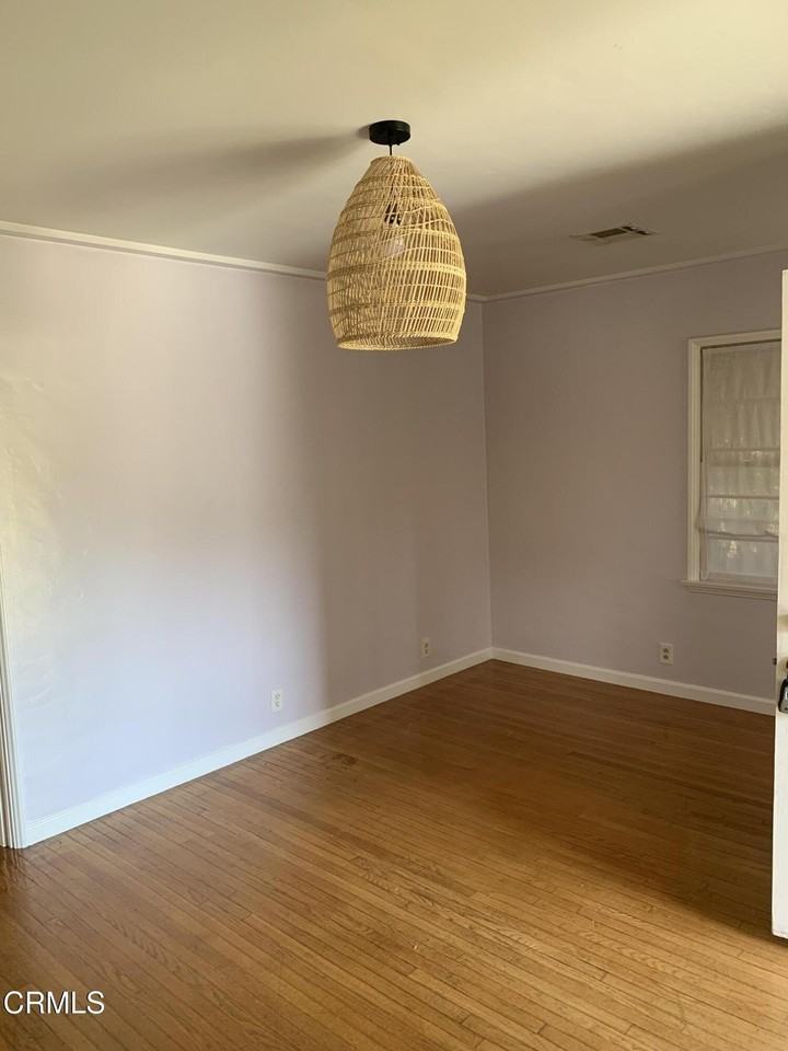 1115 Neola St - Photo 5 of 13