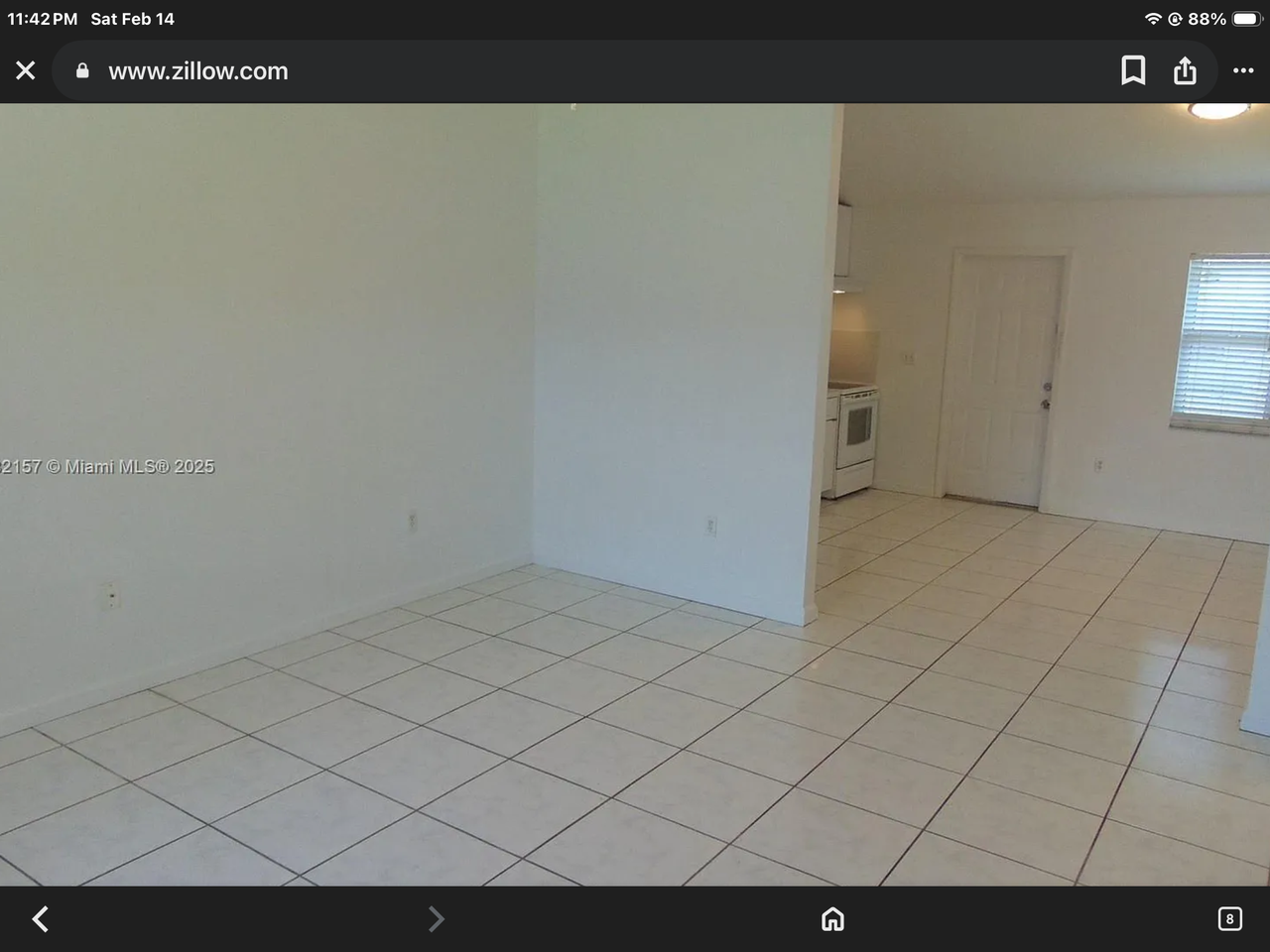 6622 Sw 48th St #B - Photo 3 of 4