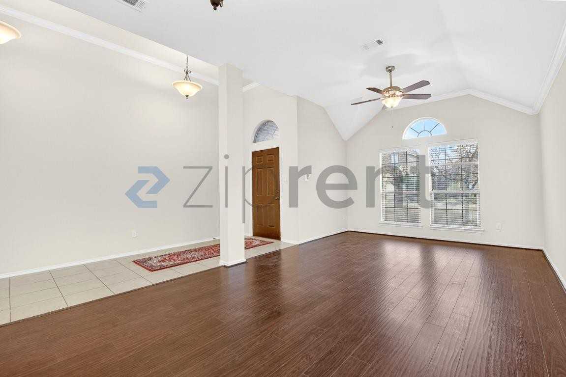 1301 Raleigh Path Rd - Photo 5 of 33