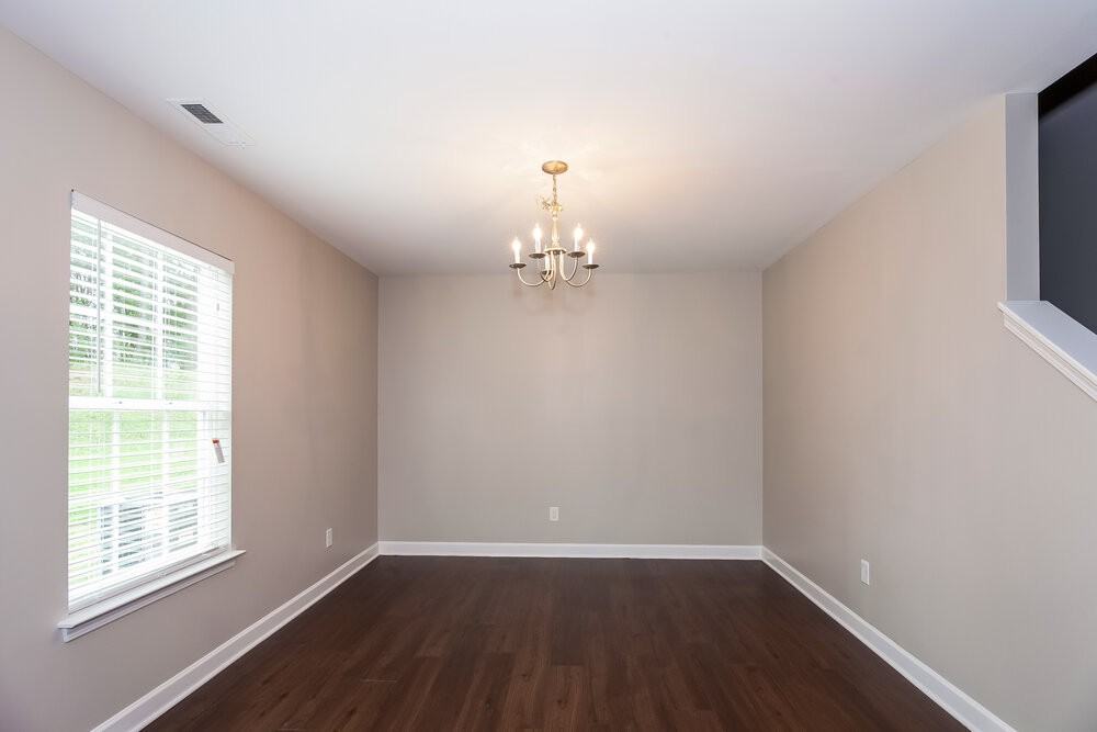 1021 Ramsgate Dr Sw - Photo 6 of 17