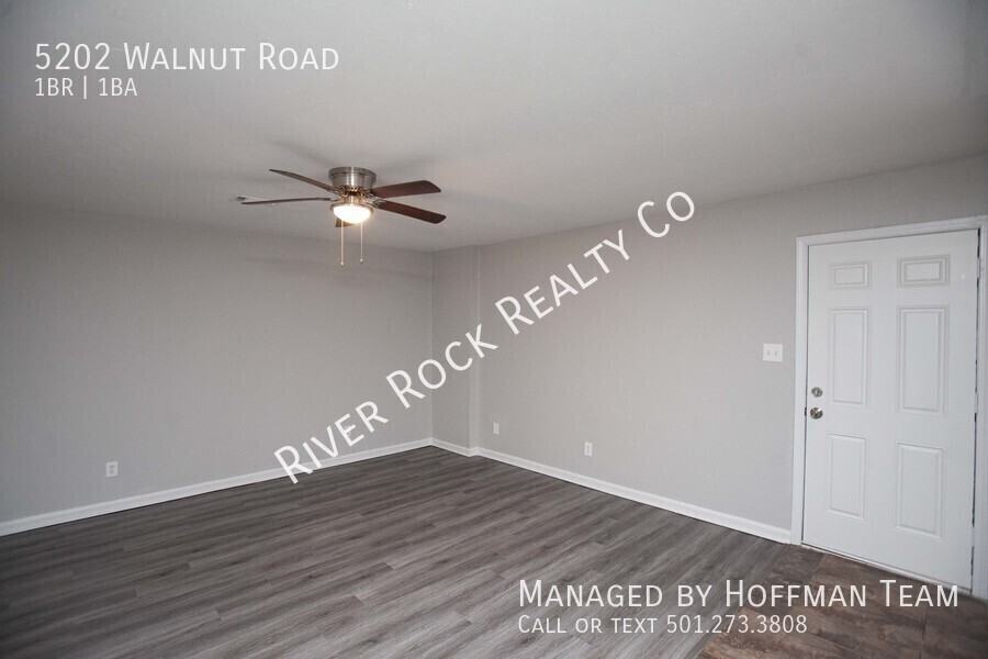 5202 N Walnut Rd #B - Photo 3 of 11