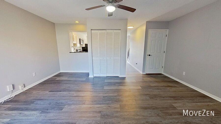 215 Lafayette Rd #B - Photo 5 of 50