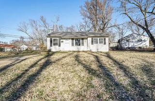 1711 Nemnich Ave - Photo 1 of 1