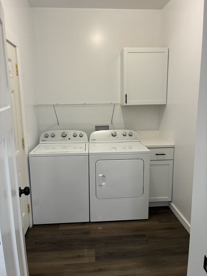 316 E Mazon Ave - Photo 3 of 14