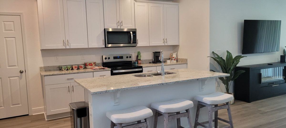 284 Links Terrace Blvd - Photo 2 of 25