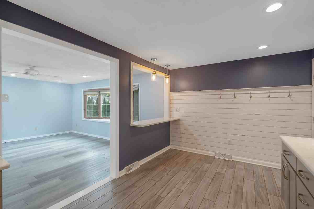 20 Apricot Ln - Photo 6 of 40