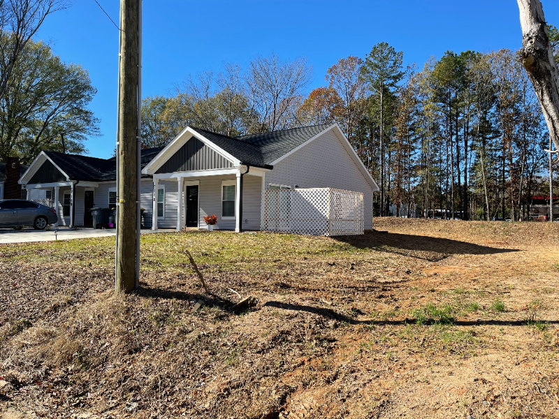 710 Irene Ave #A - Photo 3 of 47