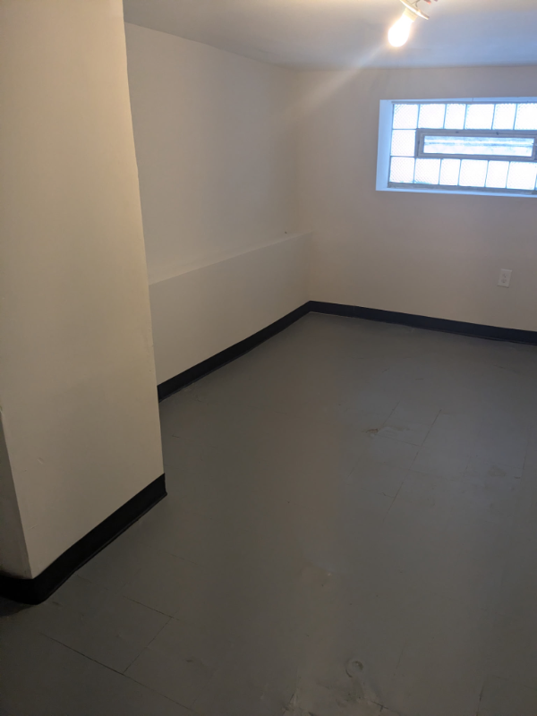 6308 Ogontz Ave - Photo 2 of 10