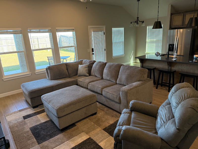 6413 Se 84th St - Photo 3 of 8