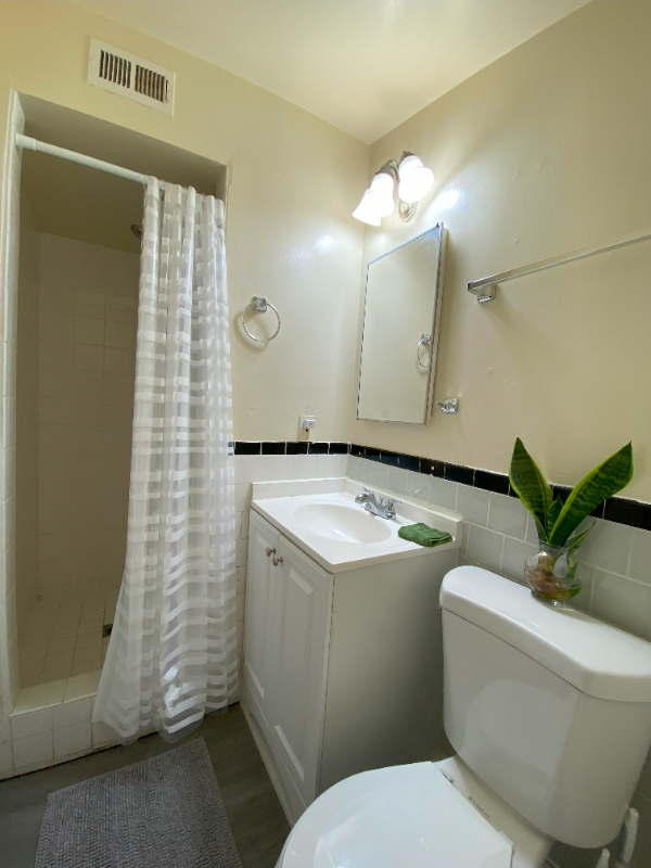 11999 Della Ln #MAIN - Photo 4 of 7